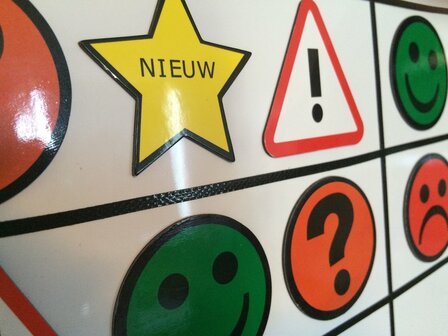 Afneembare zwarte lijnen 2