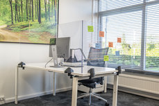 Plexiglas Scherm 160 x 58 cm incl klemmen - Spatscherm - Preventiescherm - Scheidingswand Corona Social Distancing voor bureau en balie Plexiglas Scherm 160 x 58 cm incl klemmen - Spatscherm - Preventiescherm - Scheidingswand Corona Social Distancing voor bureau en balie